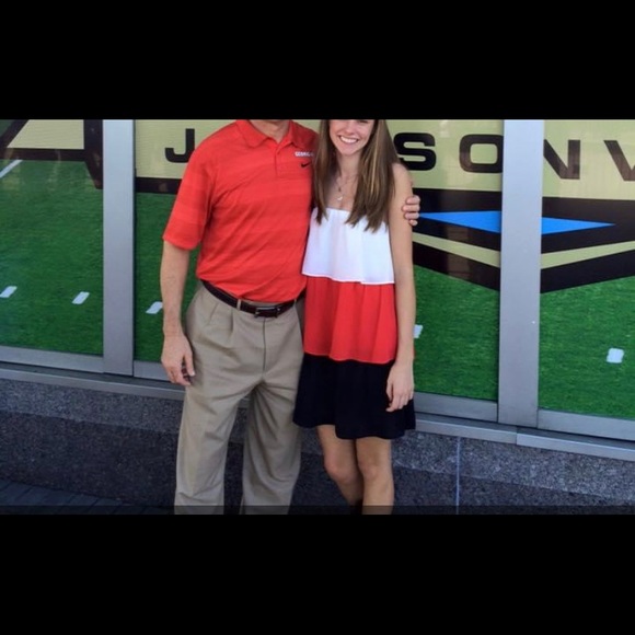 Cute strapless dress - Picture 2 of 2